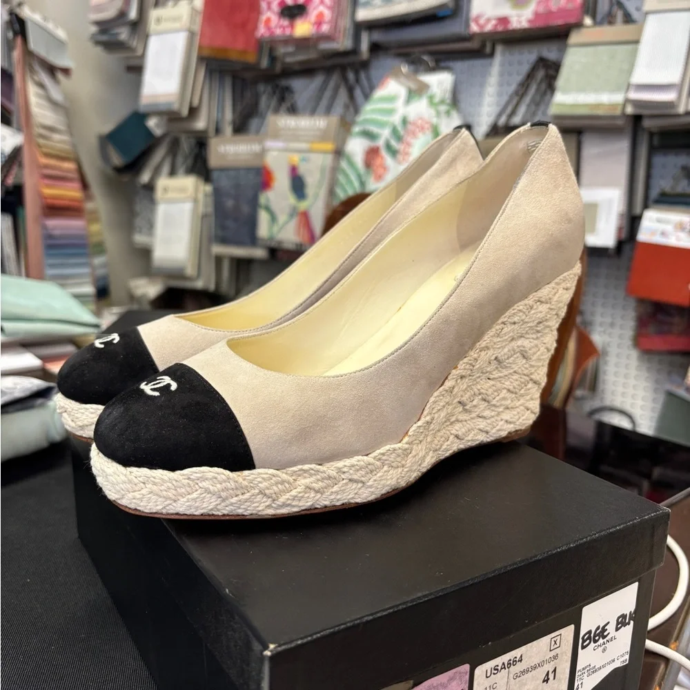 Chanel Two-Tone Espadrille Wedge Pumps in Cream and Black